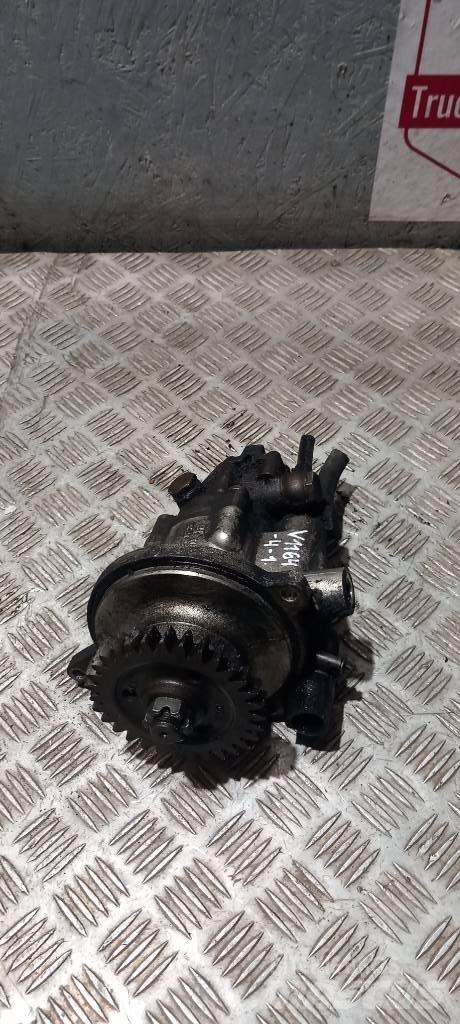 Volvo FH 16    21488833 محركات