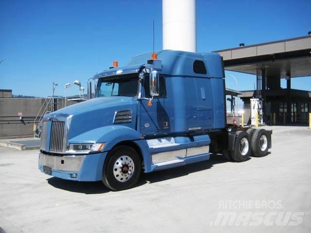Western Star 5700 XE وحدات الجر