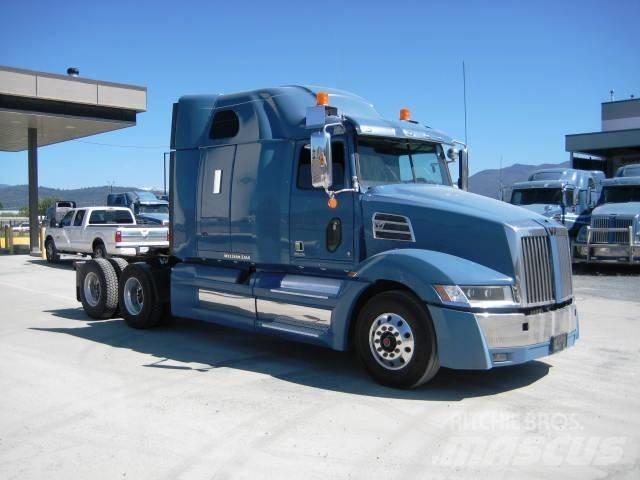Western Star 5700 XE وحدات الجر