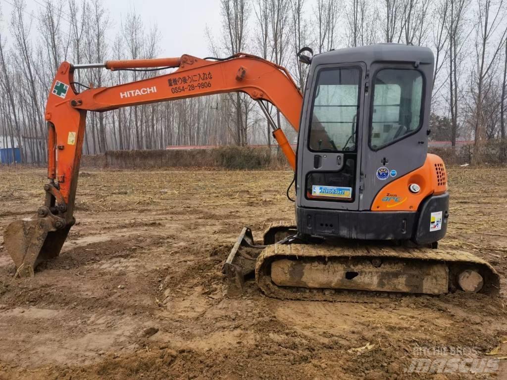 Hitachi ZX 55 حفارات صغيرة أقل من 7 طن (حفارات صغيرة)