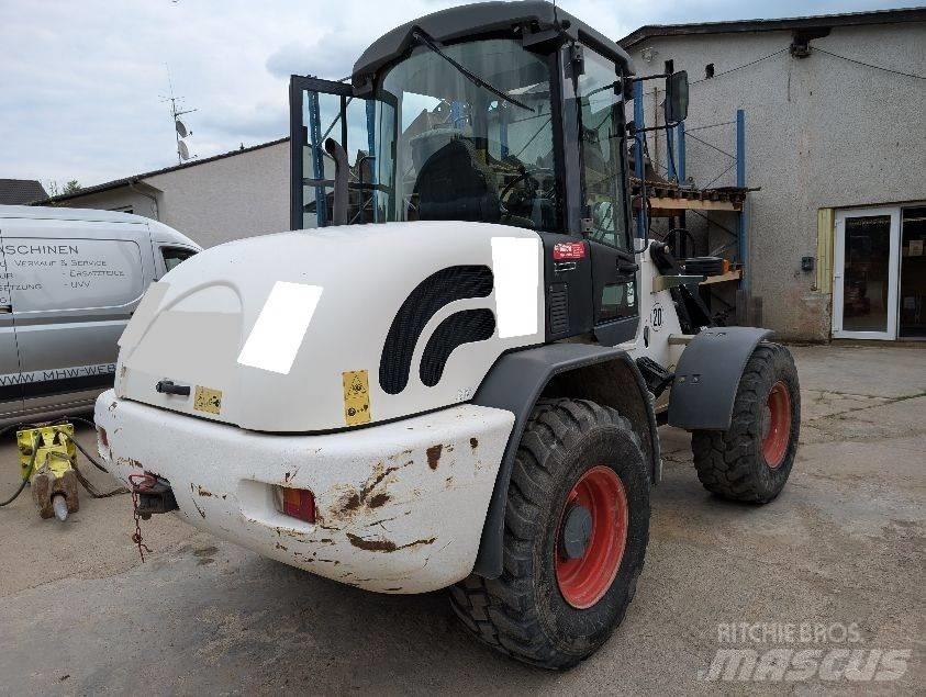 Bobcat TL 120 لوادر بعجل