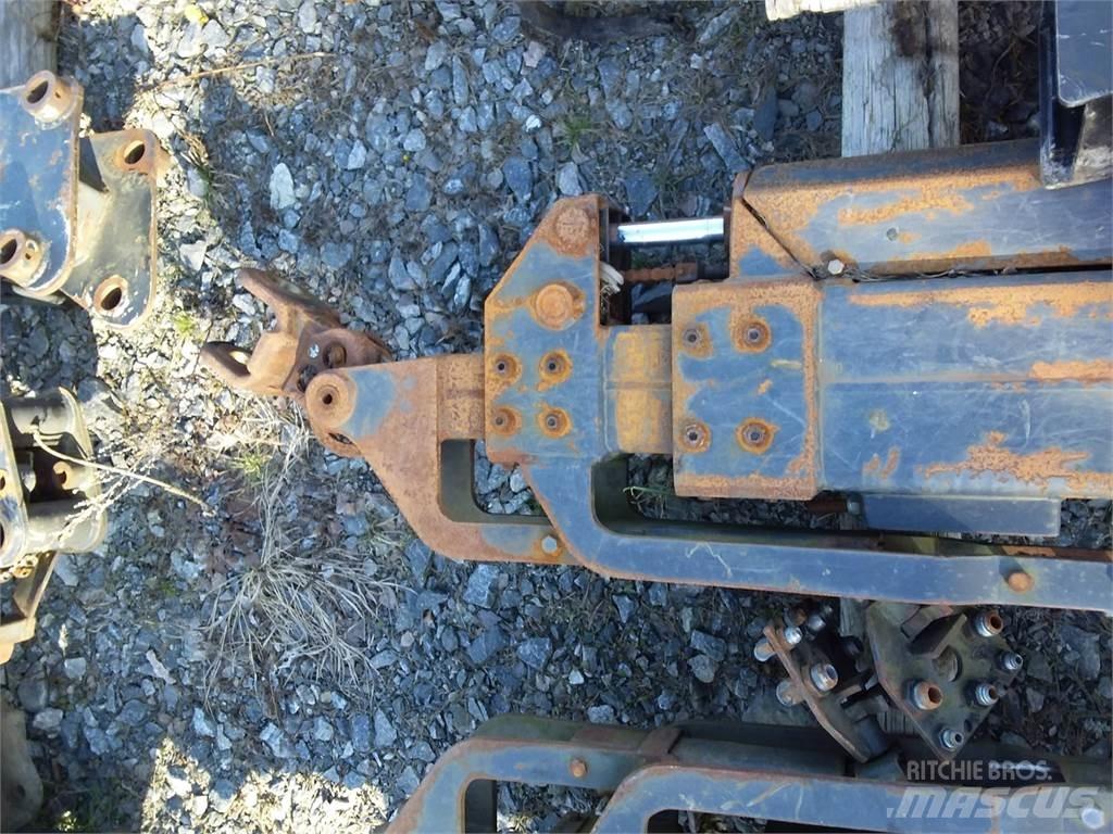 John Deere 210 رافعات حصادات