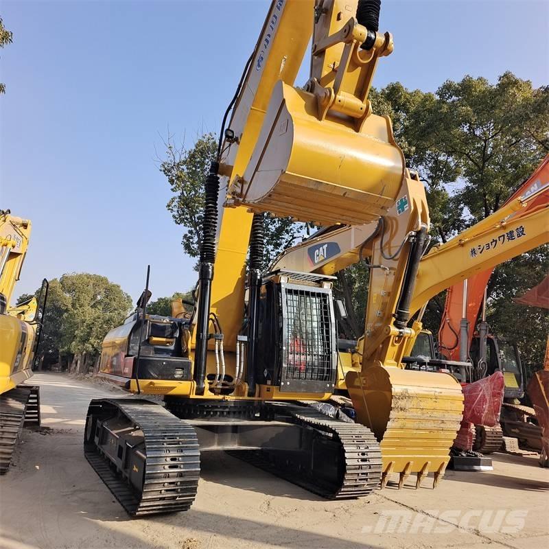 CAT 336 D حفارات زحافة