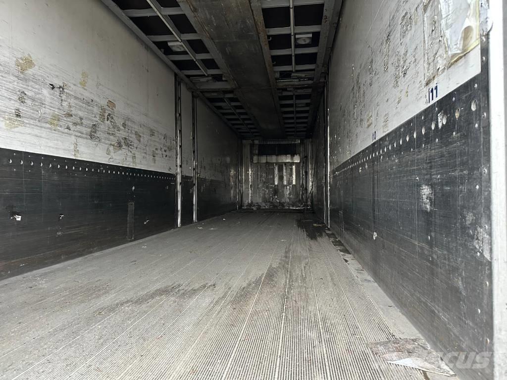 VAK V-4-40 مقطورات بدرجة حرارة قابلة للضبط