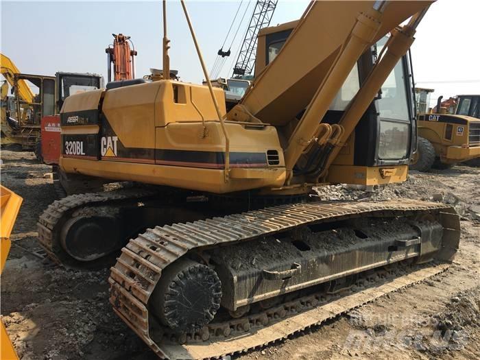 CAT 320 B L حفارات زحافة