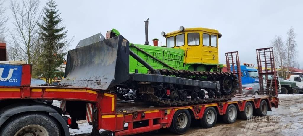  OLD TIMER BULLDOZER بلدوزرات مجنزرة