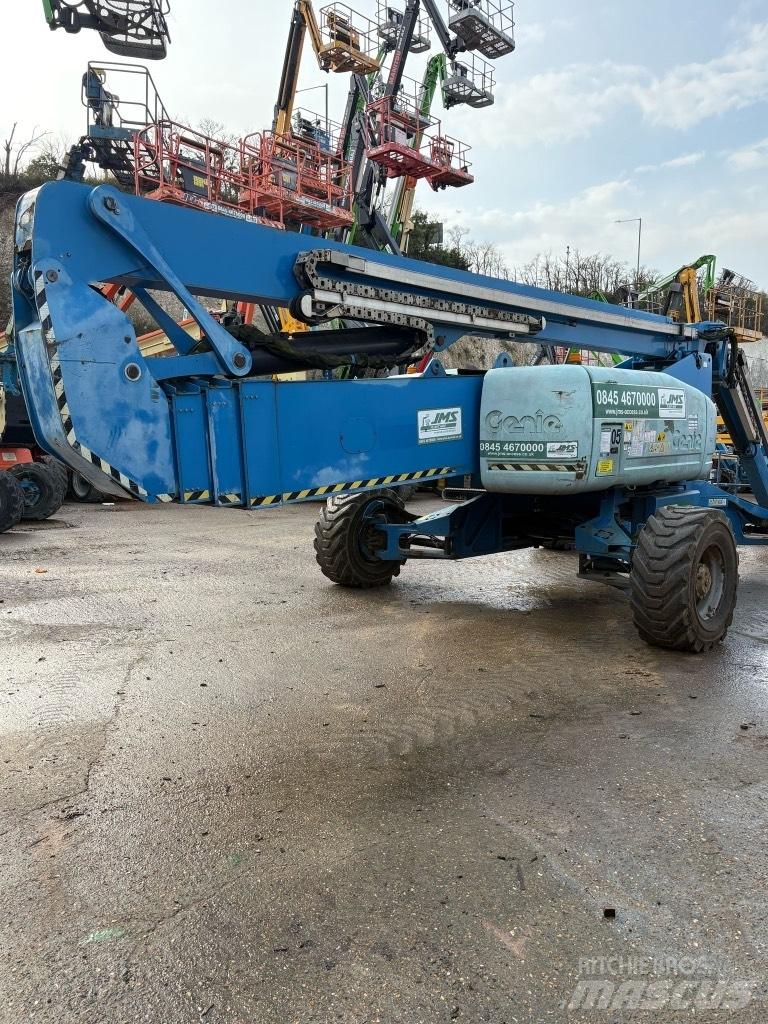 Genie Z 135/70 رافعات سلة مفصلية