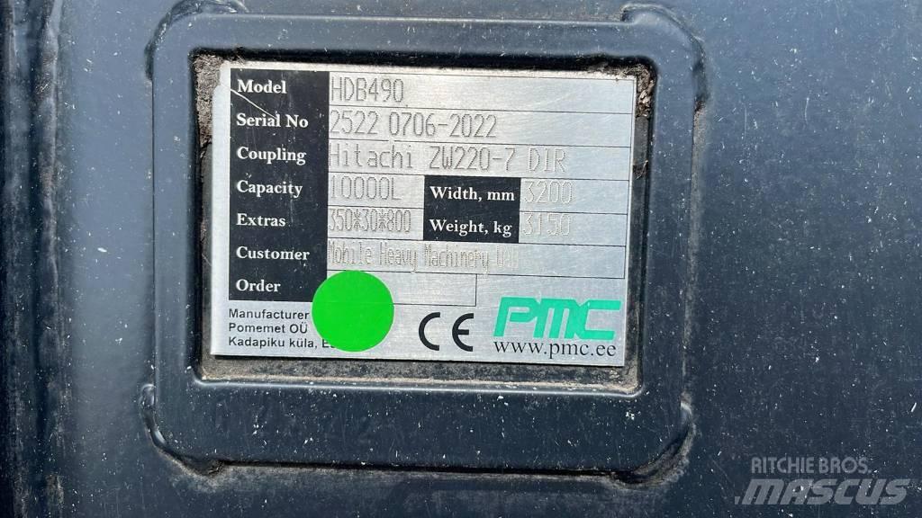 Hitachi ZW 220 لوادر بعجل