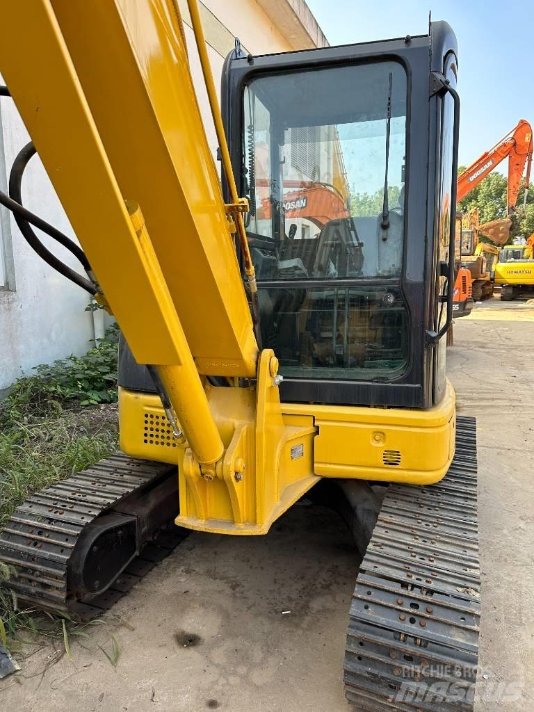 Komatsu PC 55/5ton/ حفارات صغيرة أقل من 7 طن (حفارات صغيرة)