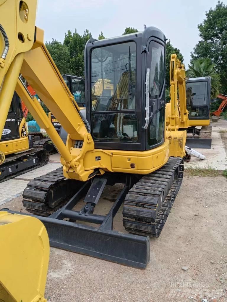 Komatsu PC 30 حفارات صغيرة أقل من 7 طن (حفارات صغيرة)