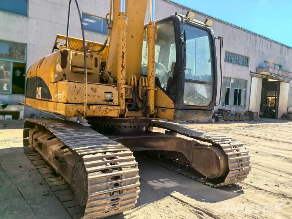 CAT 320 C حفارات زحافة