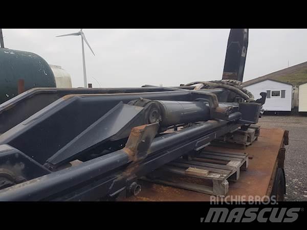 Atlas 25 TON رافعات خطافية