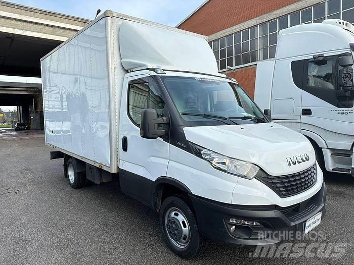 Iveco 35C14 أخرى