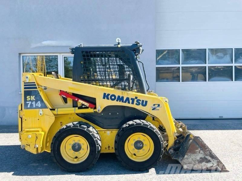 Komatsu SK 714-5 لوادر انزلاقية التوجيه