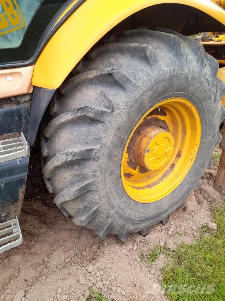 JCB 3 CX لوادر ذات جرافات عكسية