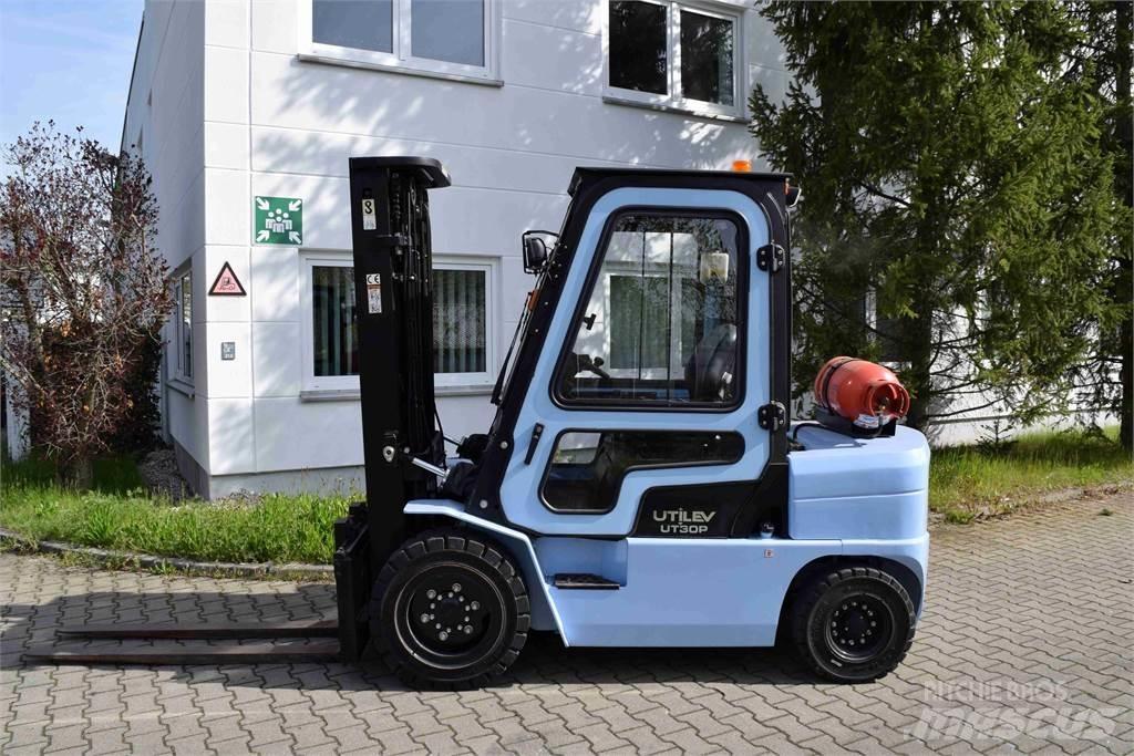 Utilev UT 30 شاحنات LPG