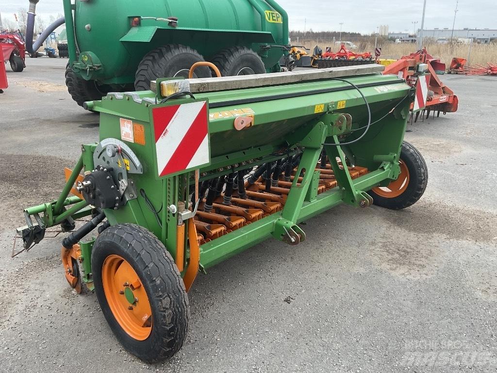 Amazone D9-30 مثاقيب