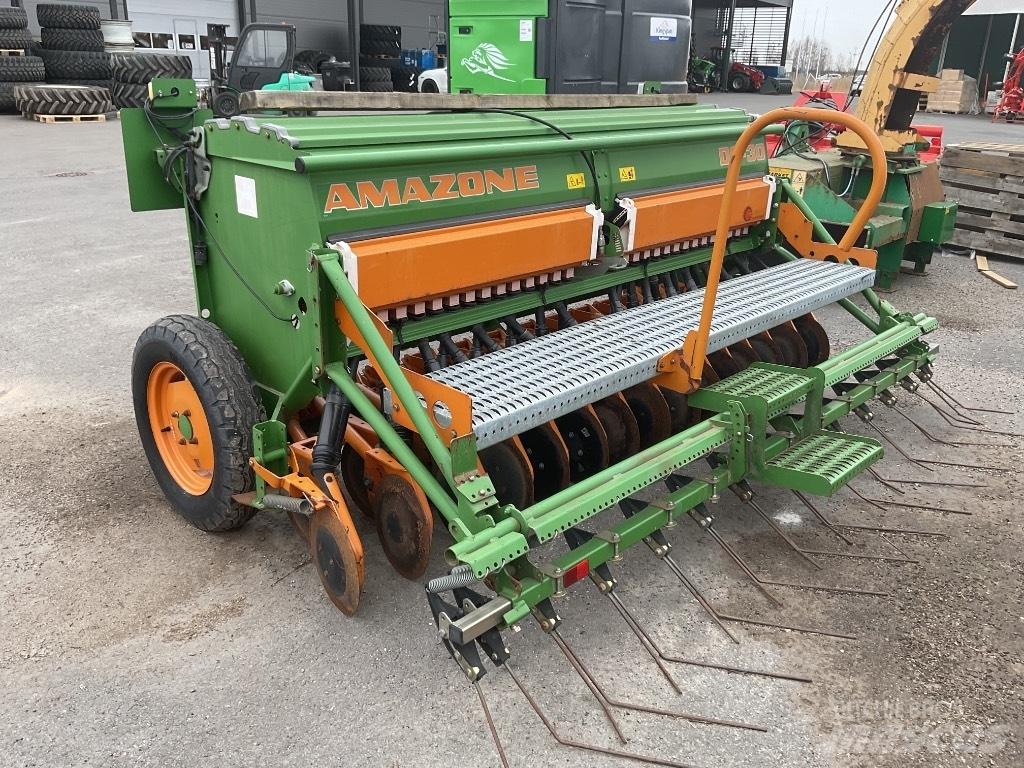 Amazone D9-30 مثاقيب