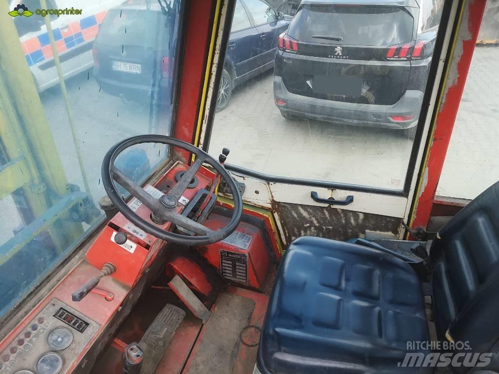 Manitou MCE 25 H شاحنات الطرق الوعرة