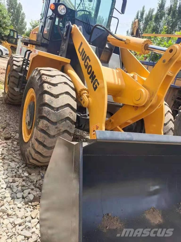 LiuGong CLG 836 لوادر بعجل