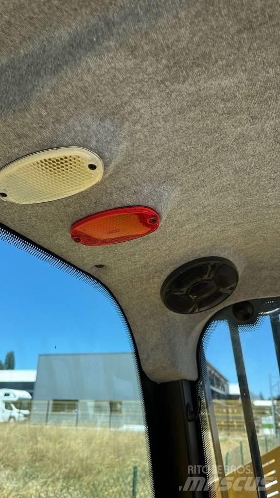 Hydrema DT 6 ساحبات مفصلية