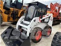 Bobcat S 160 لوادر انزلاقية التوجيه