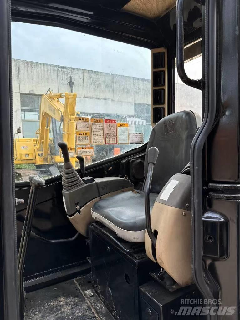 CAT 303 CR حفارات صغيرة أقل من 7 طن (حفارات صغيرة)