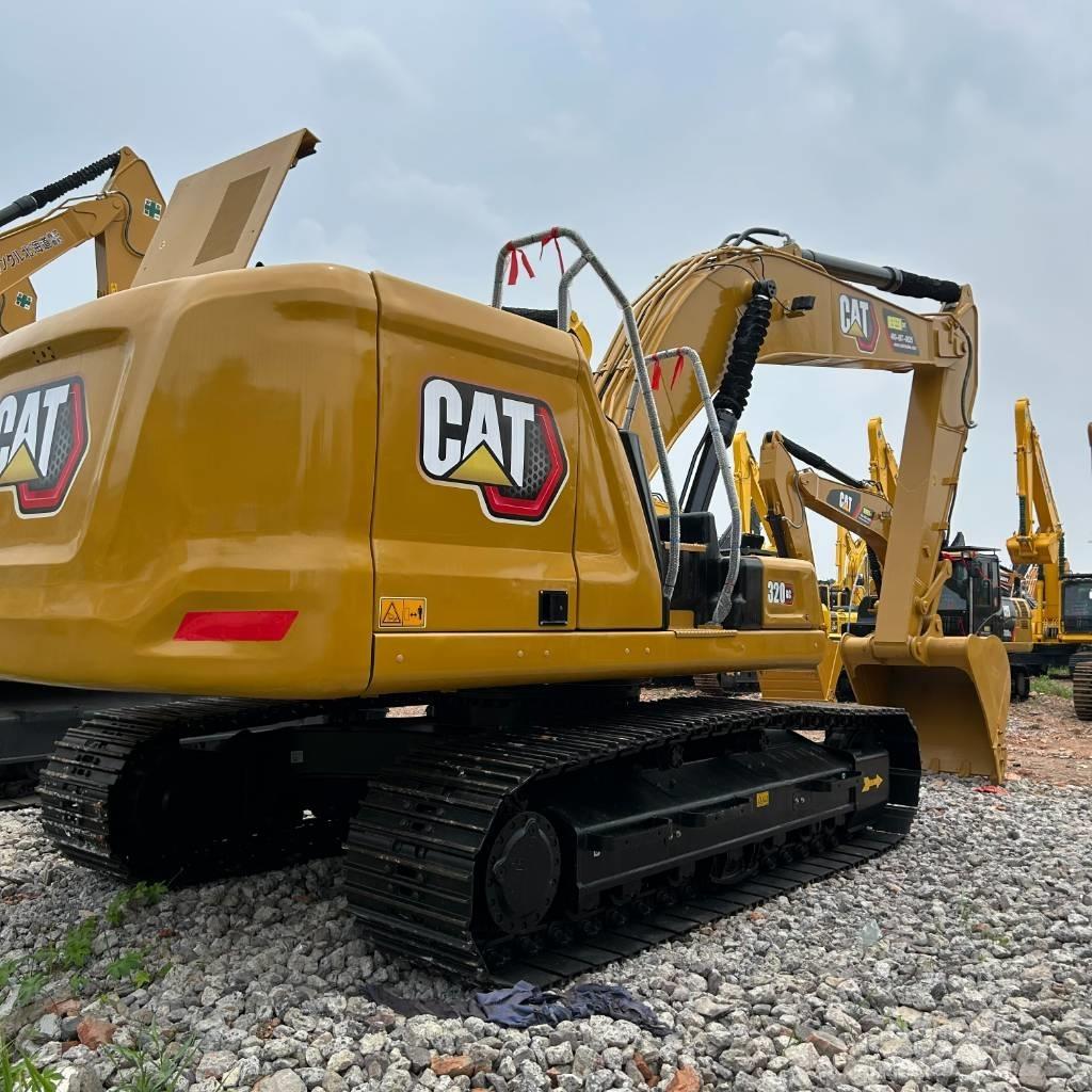 CAT 320 GC حفارات زحافة