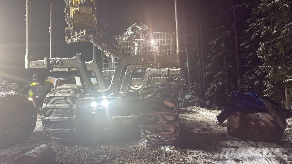 Rottne F13s شاحنات