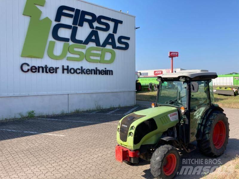 CLAAS NEXOS VE 230 الجرارات