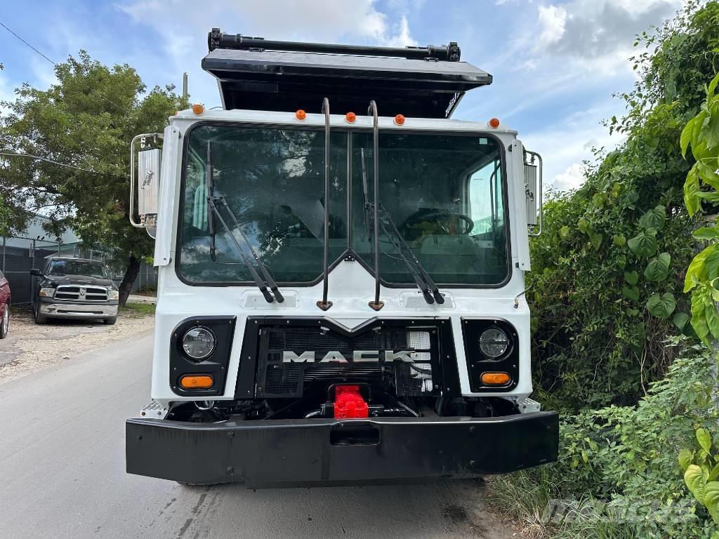 Mack MR613 شاحنات المخلفات