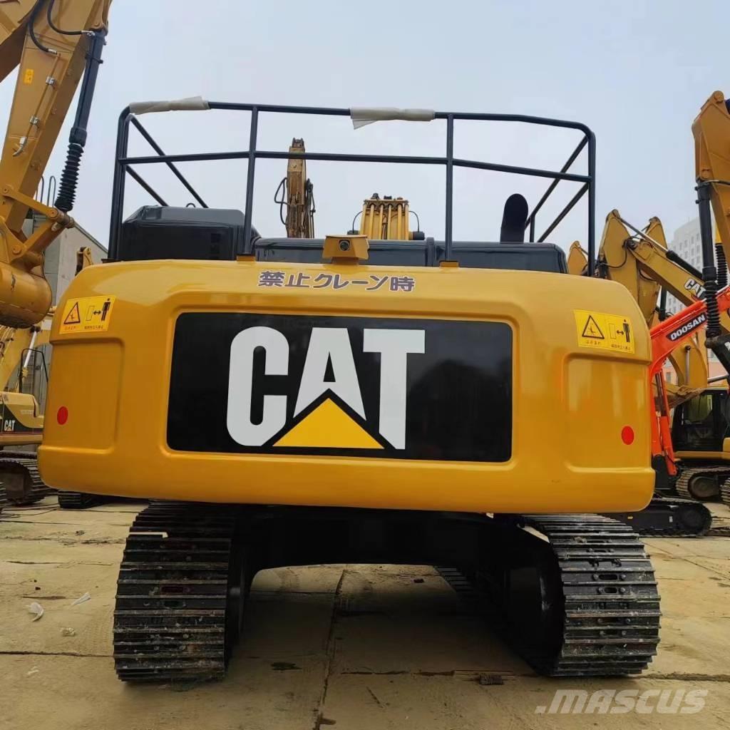 CAT 336 D حفارات زحافة