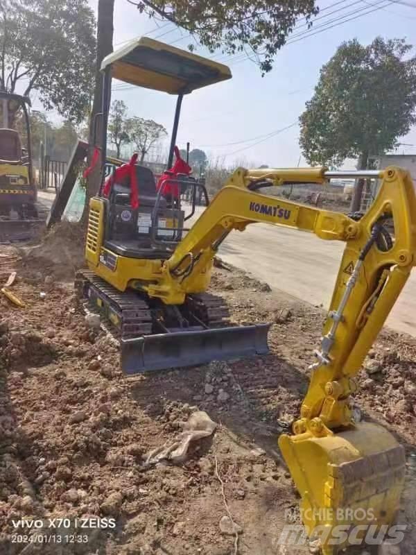 Komatsu PC 18 MR حفارات صغيرة أقل من 7 طن (حفارات صغيرة)