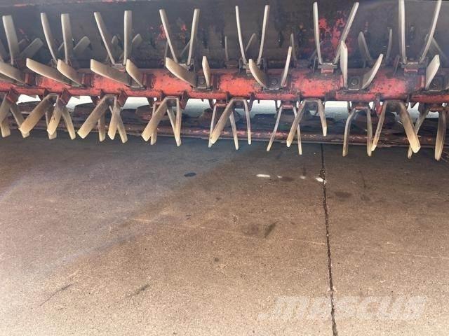Kuhn FC 313 جزازات