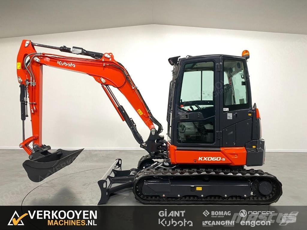 Kubota KX060-5 حفارات صغيرة أقل من 7 طن (حفارات صغيرة)