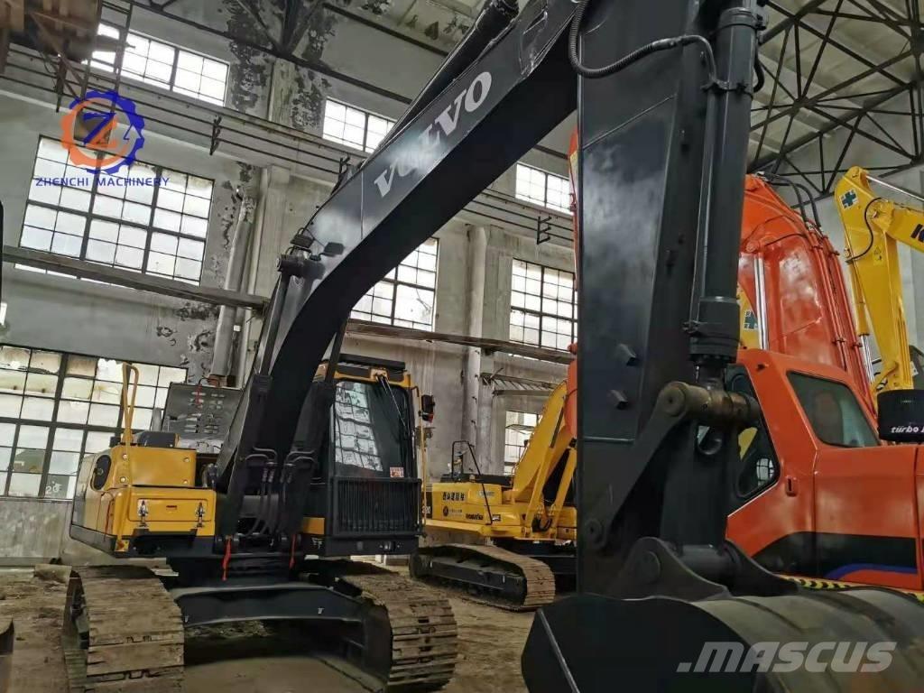 Volvo EC 200 حفارات زحافة