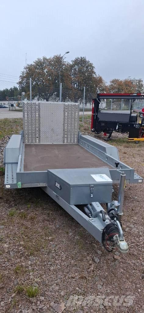 Lorries TPM35 لوادر منخفضة