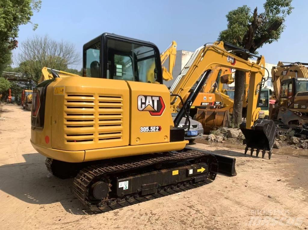 CAT 303.5 E حفارات صغيرة أقل من 7 طن (حفارات صغيرة)