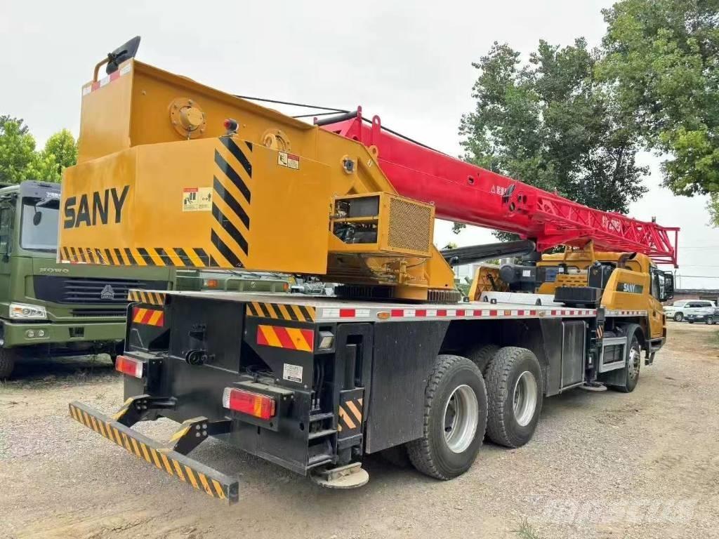 Sany STC 250 E رافعات الطرق الوعرة
