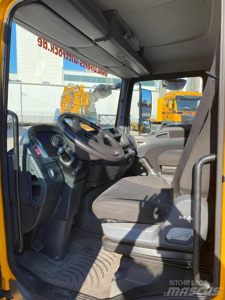 Ruthmann T 330 المنصات الهوائية المثبتة على شاحنة