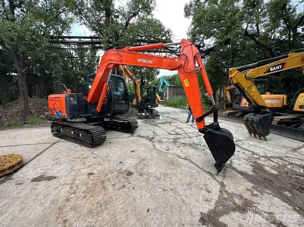 Hitachi ZX 70 حفارات زحافة