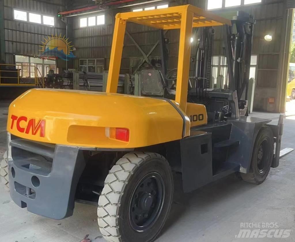 TCM FD 100 شاحنات الديزل