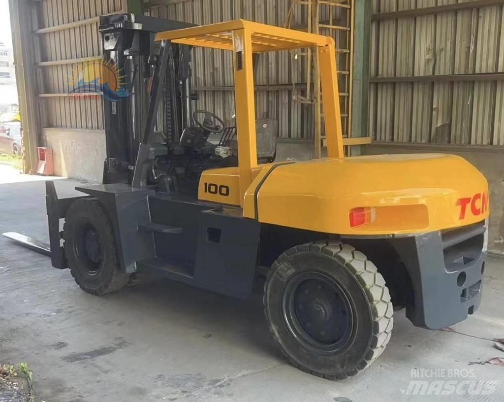 TCM FD 100 شاحنات الديزل