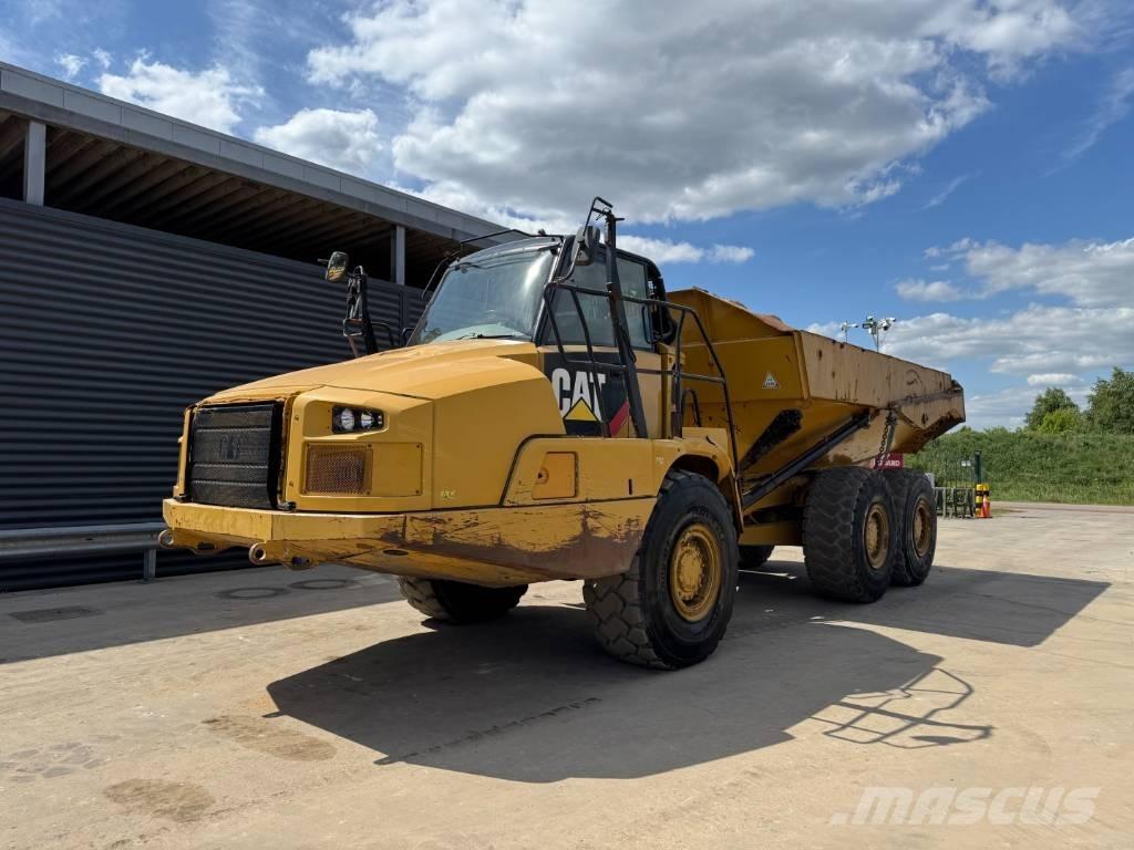 CAT 730C ساحبات مفصلية