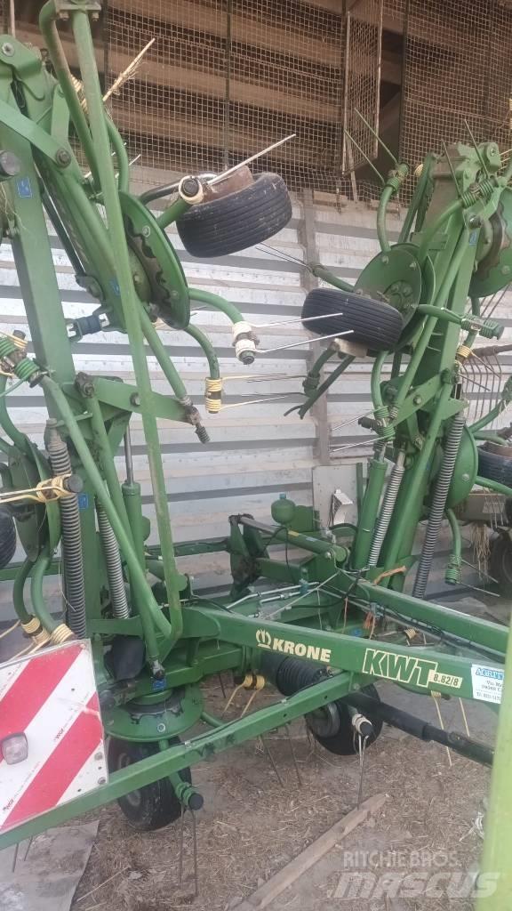 Krone KWT 882 مكابس وميبسات التبن