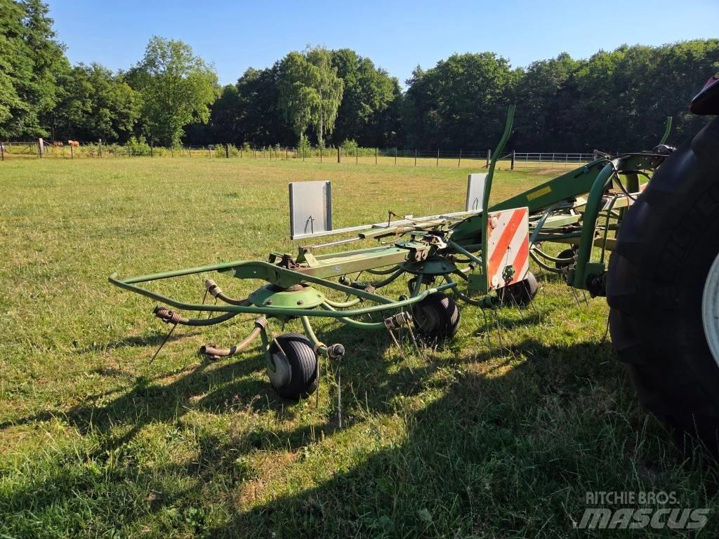 Krone KW 5.50/4x7 مكابس وميبسات التبن