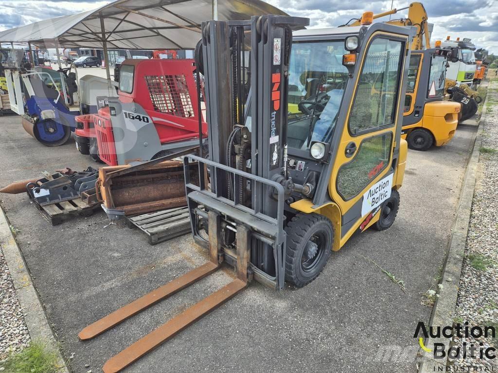 TCM FD25T6 شاحنات ذات رافعات شوكية - أخرى