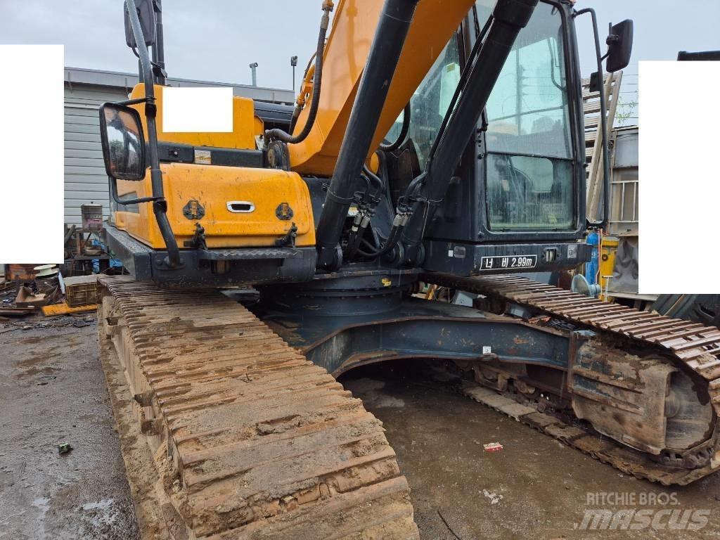 Hyundai HX 220 حفارات زحافة