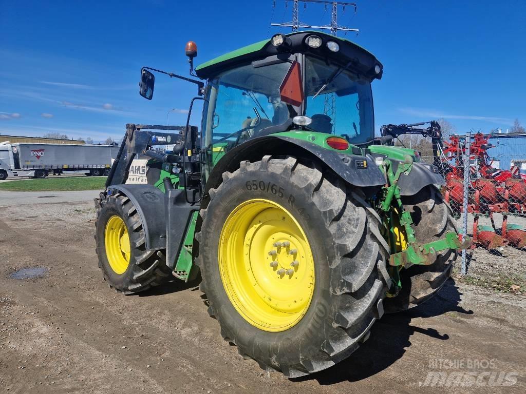 John Deere 6150 R الجرارات