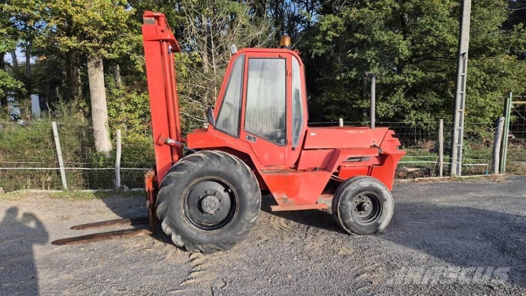 Manitou M 226 CP شاحنات الديزل